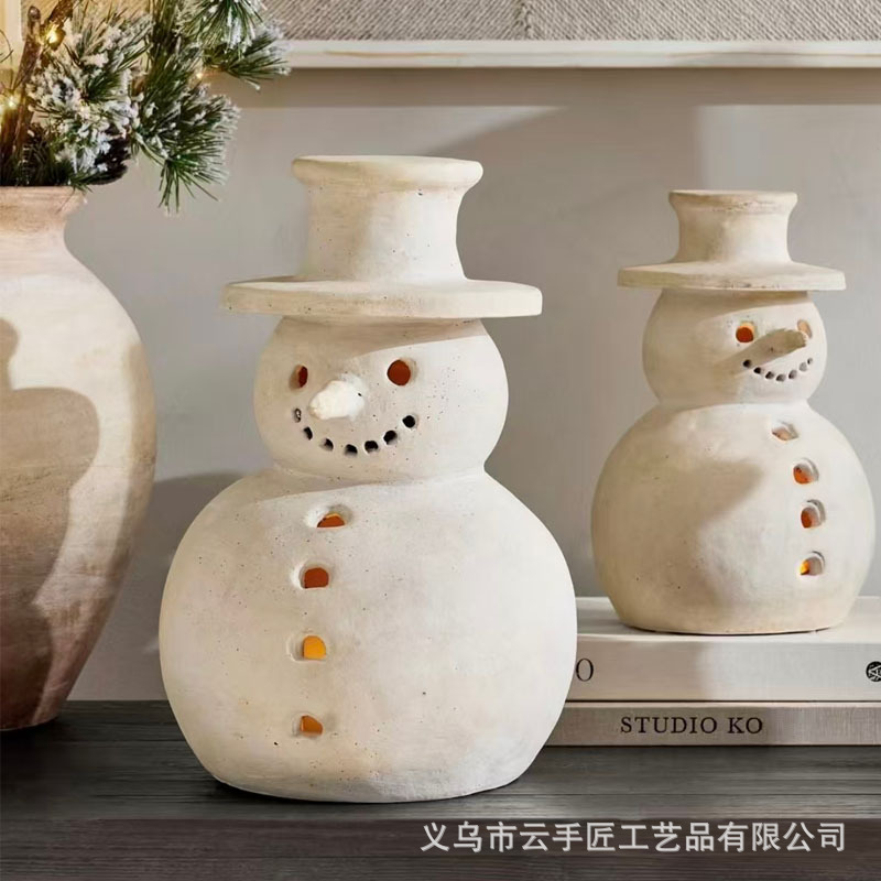 跨境Terracotta Snowman 复古色树脂雪人圣诞节装饰摆台圣诞雪人