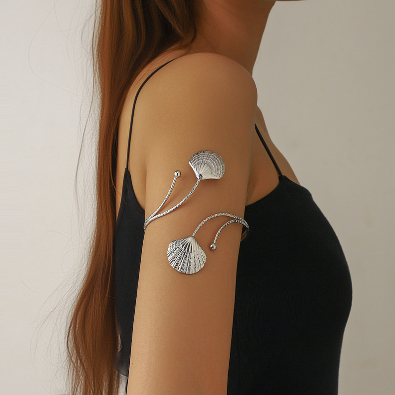 European and American Cross-Border Supply Ocean Resort Style Fashion Shell Shaped Armband Opening Adjustable Upper Arm Bracelet