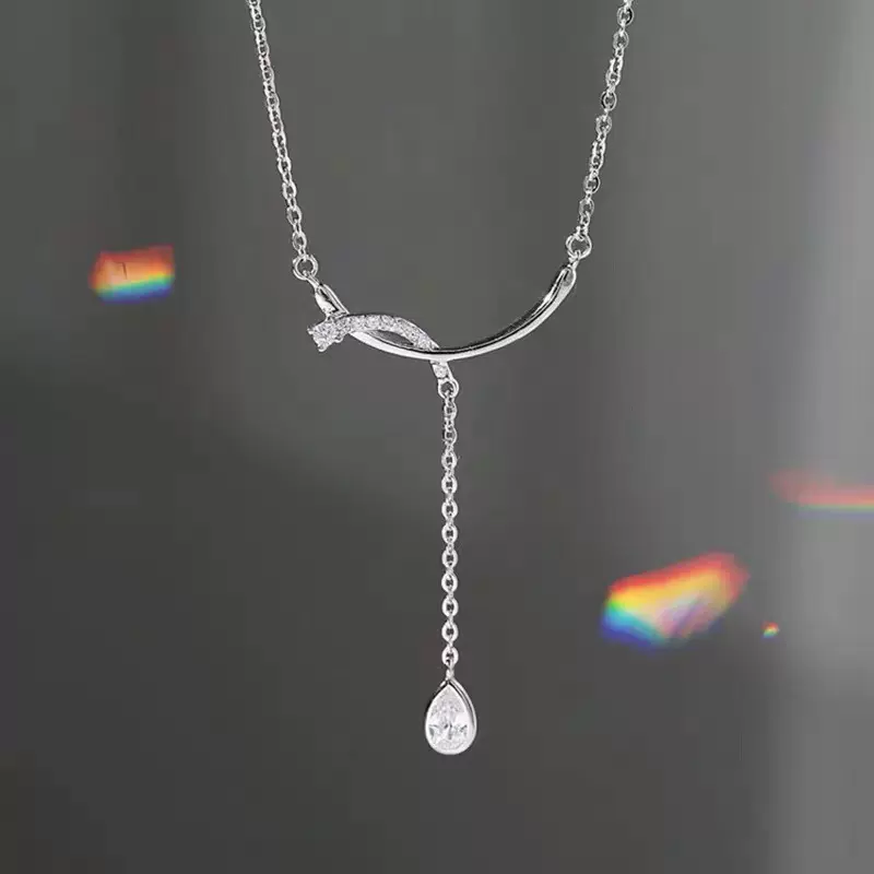 森系水滴流苏项链女小众设计感新款ins冷淡风吊坠锁骨链简约气质