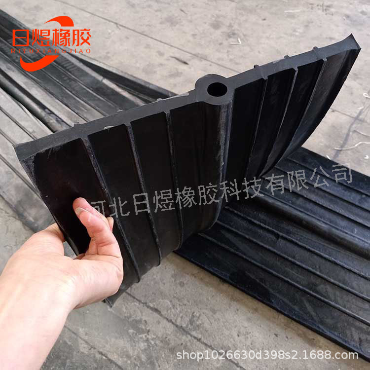 止水带橡胶止水带 钢边橡胶止水带 背贴止水带橡胶止水带厂家