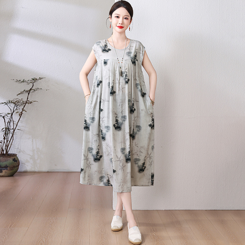 お母さんの綿のシルクのワンピースの半袖の中で老年の夏服の大きいサイズの婦人服は太ってゆったりしている人工綿のスカートの女性をプラスします。|undefined