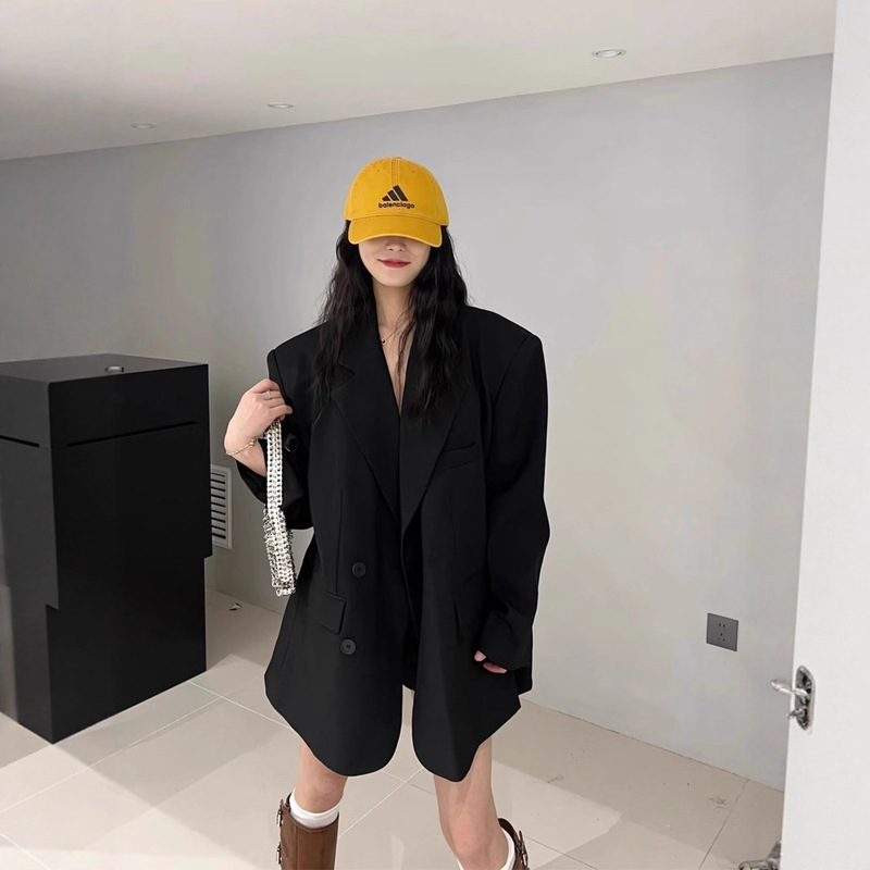 Designed Silhouette with Large Shoulder Pads Oversize Casual Loose Mid-Length Black Suit Blazer for Women Spring & Fall