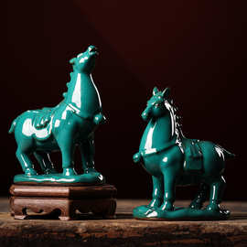 陶瓷绿马摆件绿码客厅酒柜电视柜装饰招财工艺品办公桌唐马摆设
