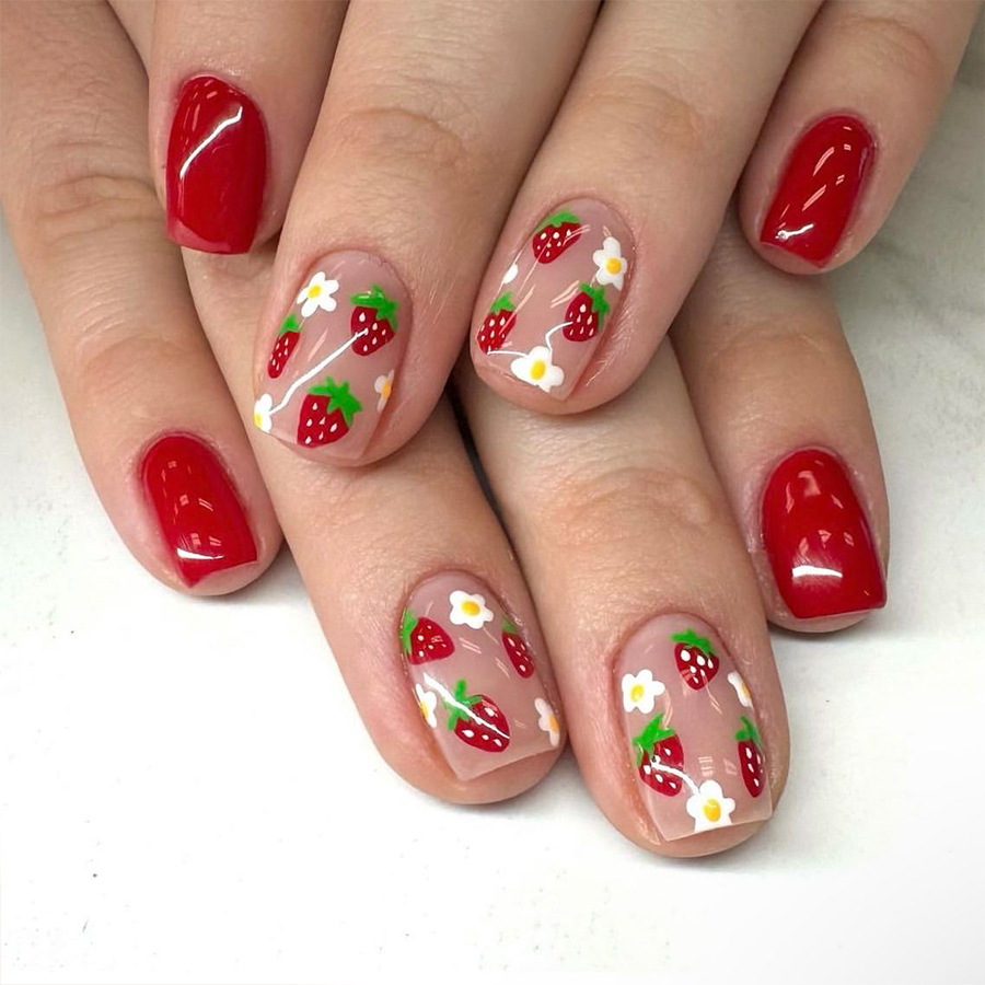 Wear nail short bright face cute strawberry white flower temperament sweet all-match nail piece detachable 24 pieces_voghion.com