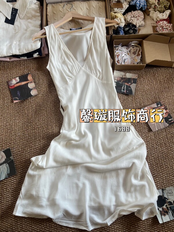 BM风 法式度假风深V领无袖连衣裙bm新款高级设计感海盐系长裙女|undefined