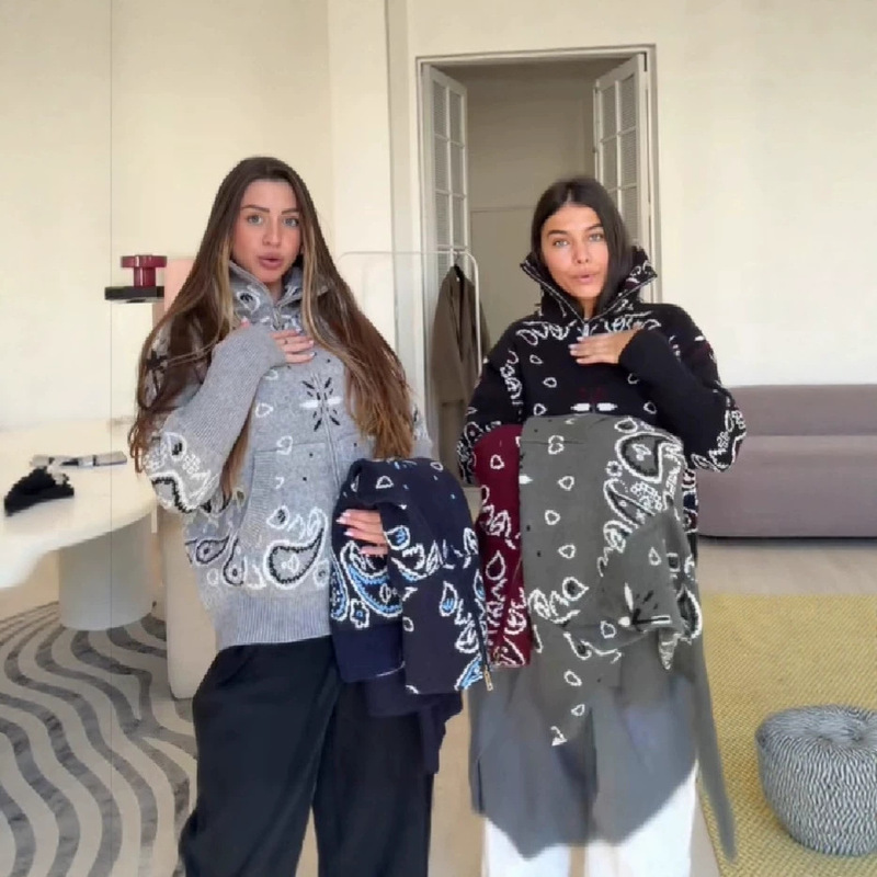 Cross-Border 2026 Autumn and Winter New Style Women's Zip-Up Inner Wear, Versatile Design, Long-Sleeve Cardigan Sweater, Loose Fit for Women Cross-Border 2026 Autumn and Winter New Style Women's Zip-Up Inner Wear, Versatile Design, Long-Sleeve Cardigan Sweater, Loose Fit for Women