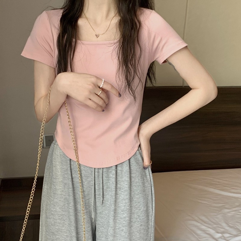 2024 verano nuevo estilo coreano camiseta de manga corta femenina ins diseño de nicho delgado delgado top con cuello en U ventas directas de fábrica