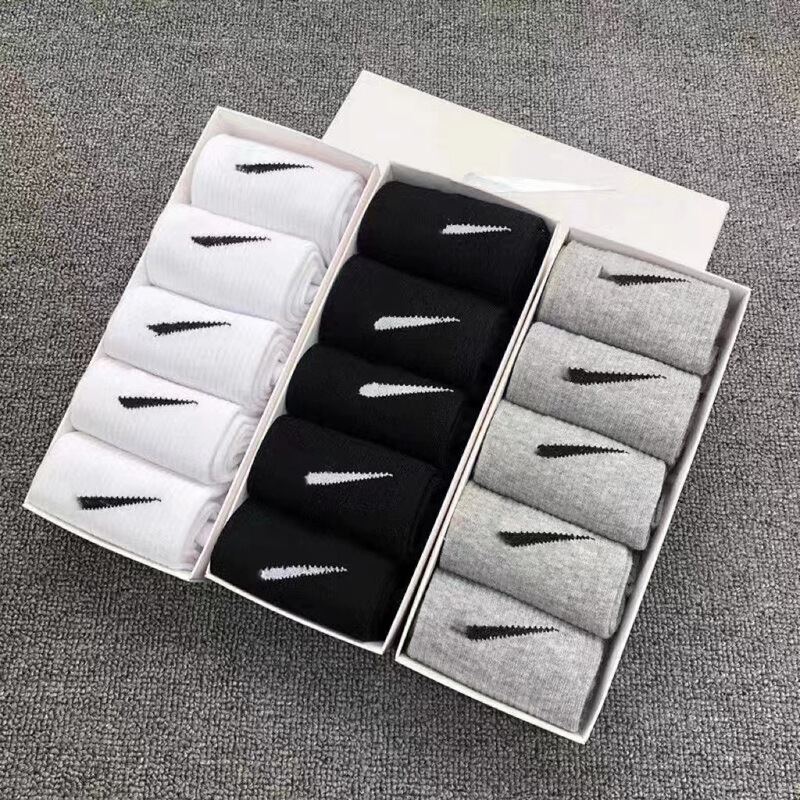 Boxed Socks with Hook-And-Loop Fasteners, Casual Mid-High Low-Cut Socks for Men and Women, Suitable for All Seasons, Sweat-Absorbing Sports Basketball Socks