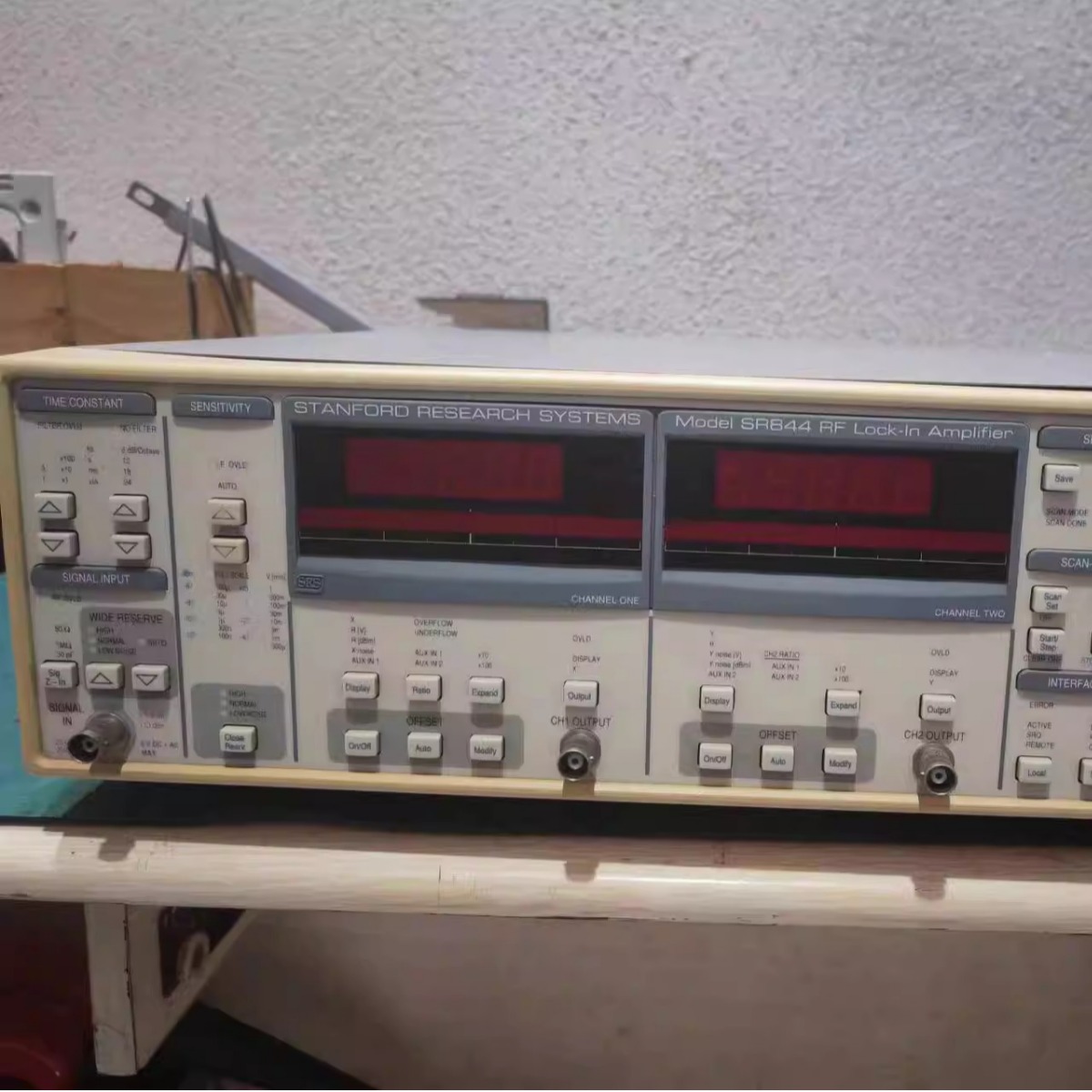 出售二手美国STANFORD斯坦福 SR830锁相放大器