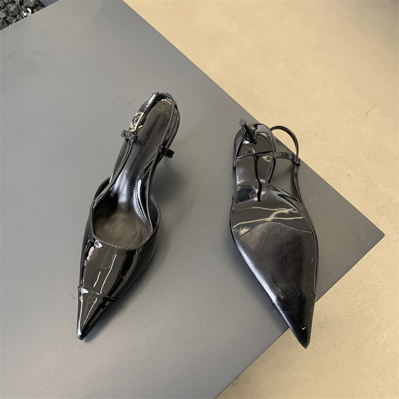 2024 nuovo autunno e l'estate scarpe a spillo francesi con punta a punta temperamento dorato sandali cavi con punta a punta per le donne tacchi alti_voghion.com