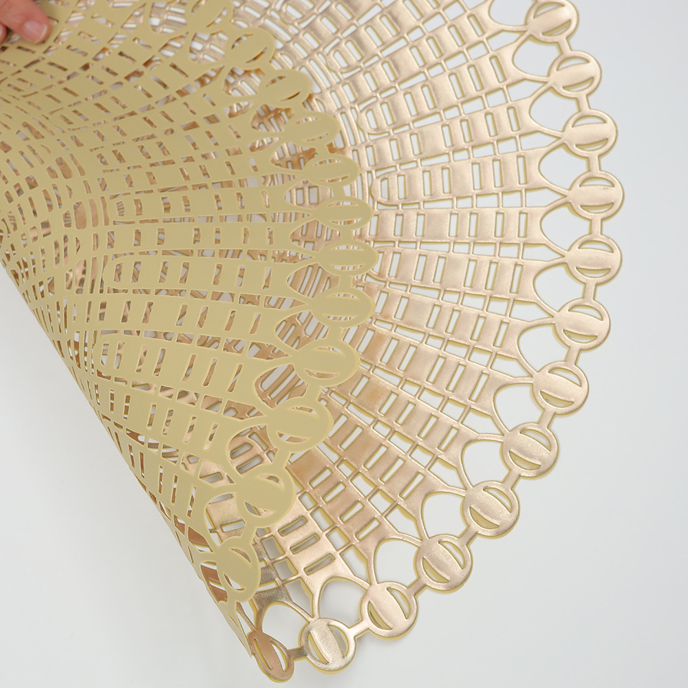 Simple ronda hueco mantel punto dorado estera de la tabla de aislamiento impermeable estera de la tabla decorativa antideslizante montaña al por mayor