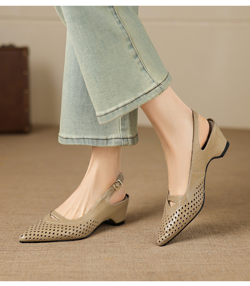 Sandal nữ gót thấp 5.5 cm mũi kín quai ngang khóa một chữ — màu trắng ngà chi tiết 7