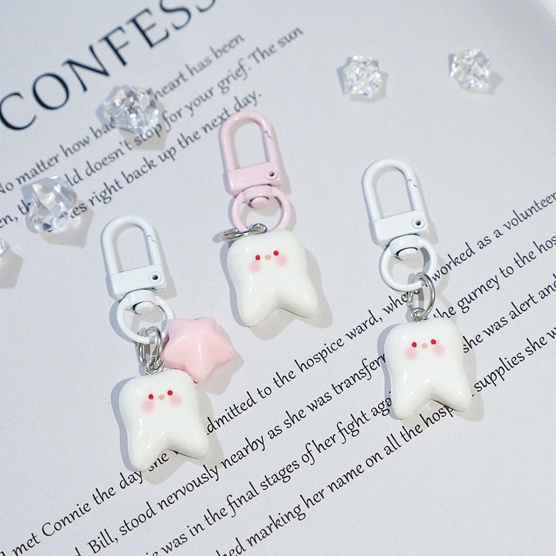 Cute Blush Teeth Star Keychain Soft Cute Fun Tooth Pendant Couple Bestie School Bag Accessories Gift