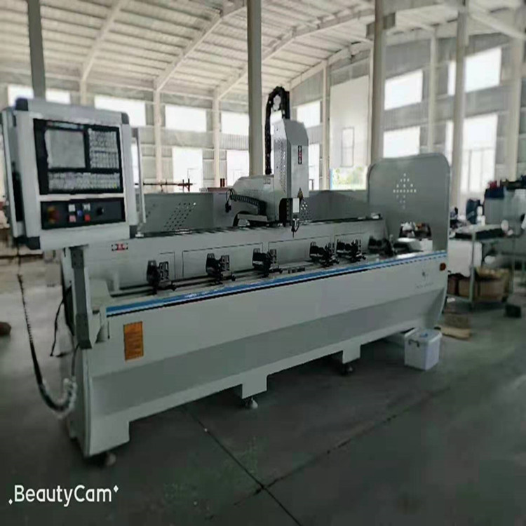 断桥铝设备门窗锯切设备精密双头锯铝合金铣削机器四轴五刀端面铣