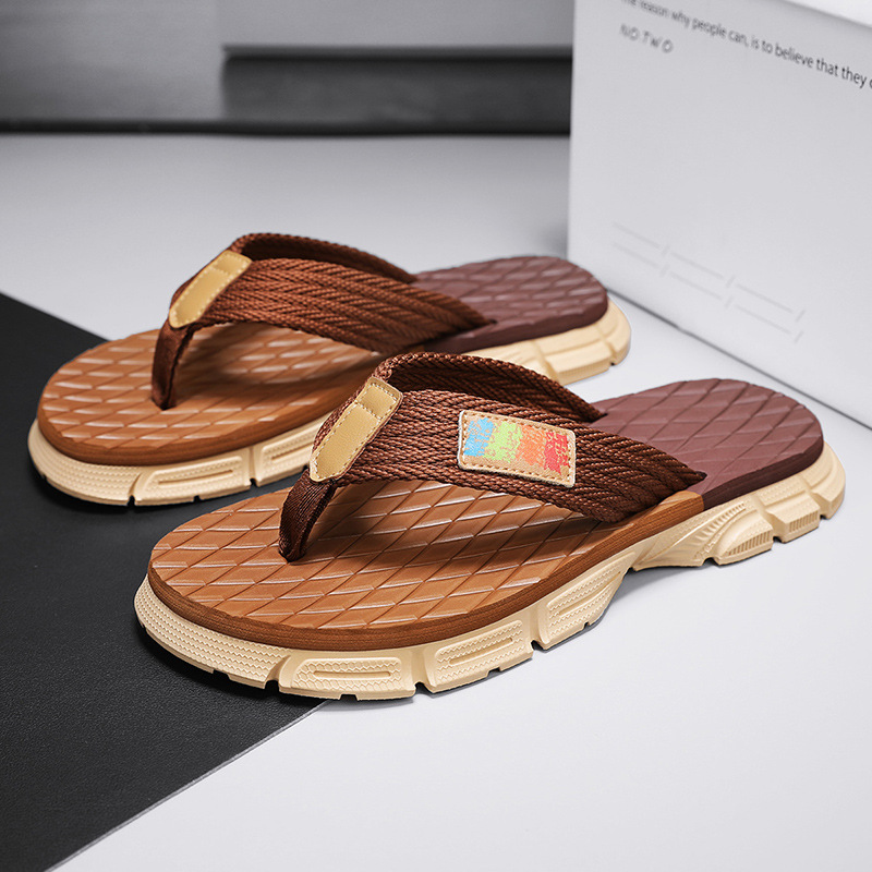 2025 verano nuevo estilo de los hombres chanclas zapatos de playa con clip exterior tendencia casual antideslizante moda sandalias y zapatillas hombres