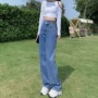 高腰双扣显瘦直筒牛仔裤