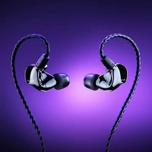 ���ʽ�m���Razer MORAY 3.5�ӿڽ��� ���w ����THX �Α���C