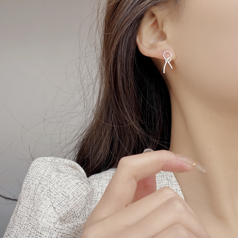 1 Pair 18K Gold Plated Silver Plated 925 Sterling Silver Bow Knot Hoop Earrings Earrings Ear Studs display picture 4