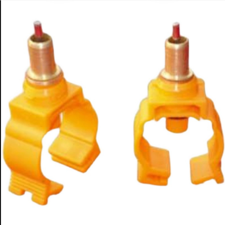 供应兔子饮水器 兔饮水器 兔子夹式饮水器 兔子铜头饮水器