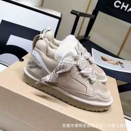桑坡新款海兰德羊皮毛一体梅尔系带休闲款低筒女款羊毛靴雪地靴
