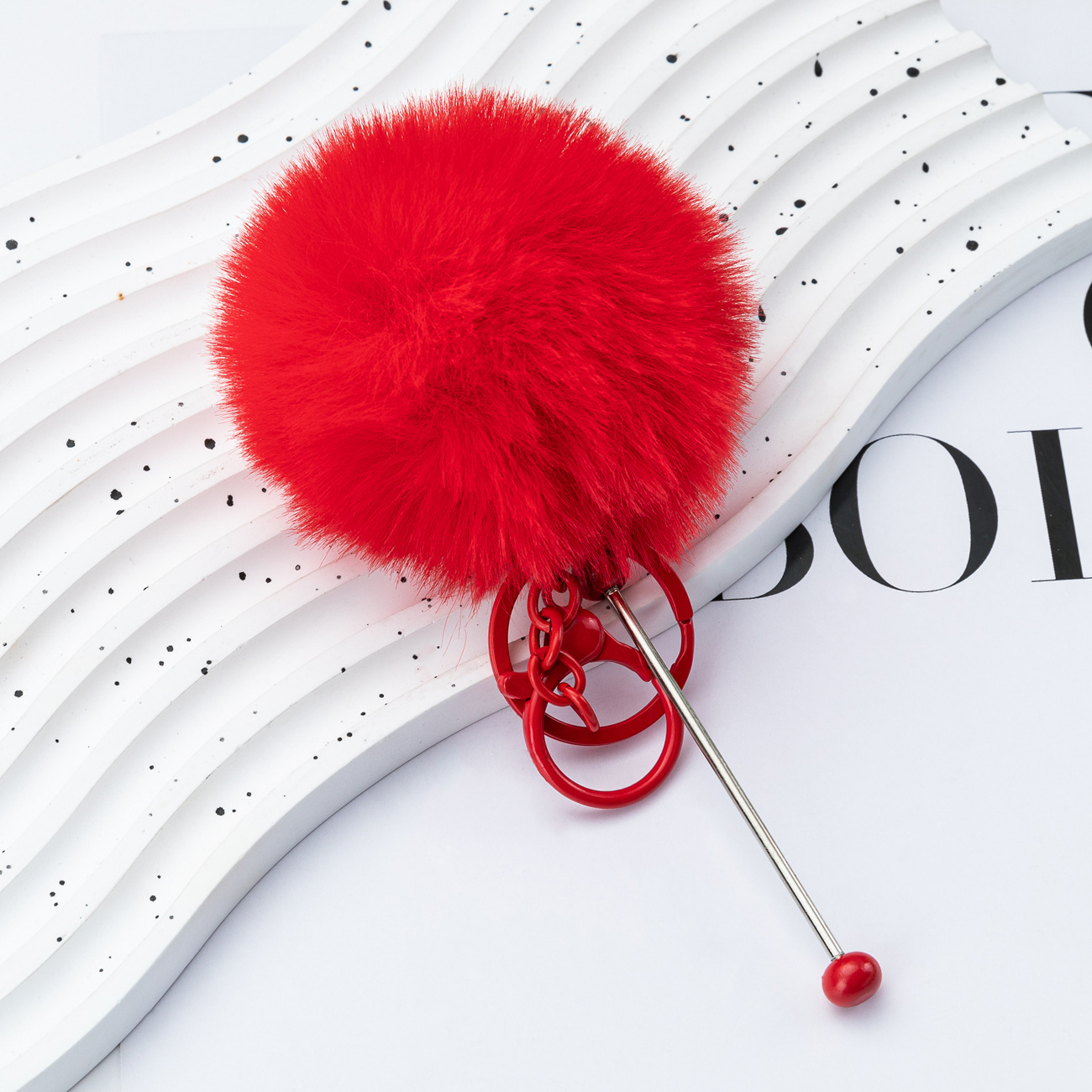 Nuevo DIY cuentas bollas de peluche llavero de peluche llavero colgante colgante llavero peludo corazón de niña