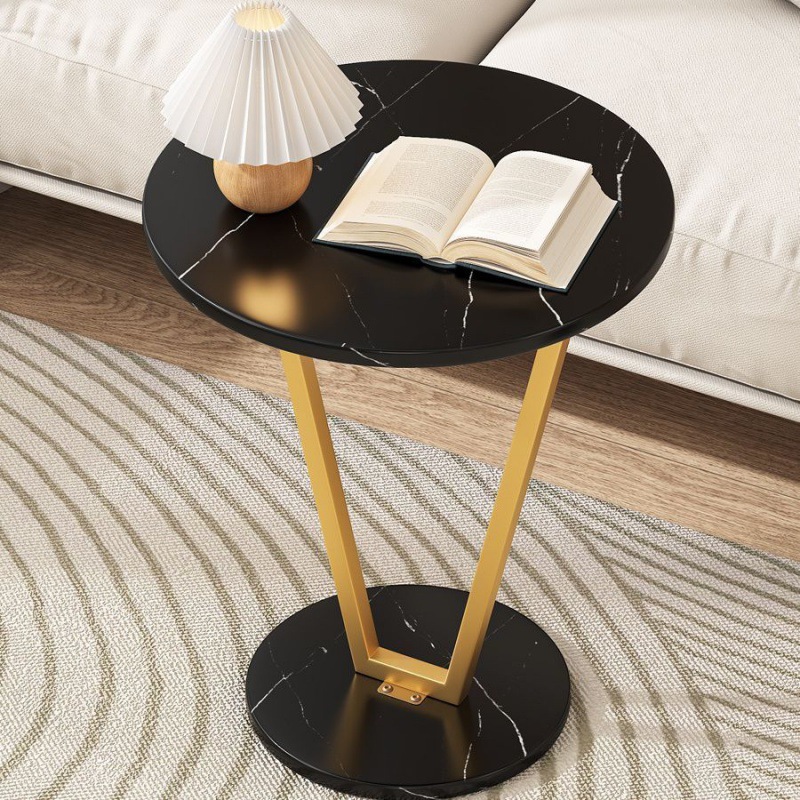 우아한 골드 프레임 + 블랙 질감의 데스크탑