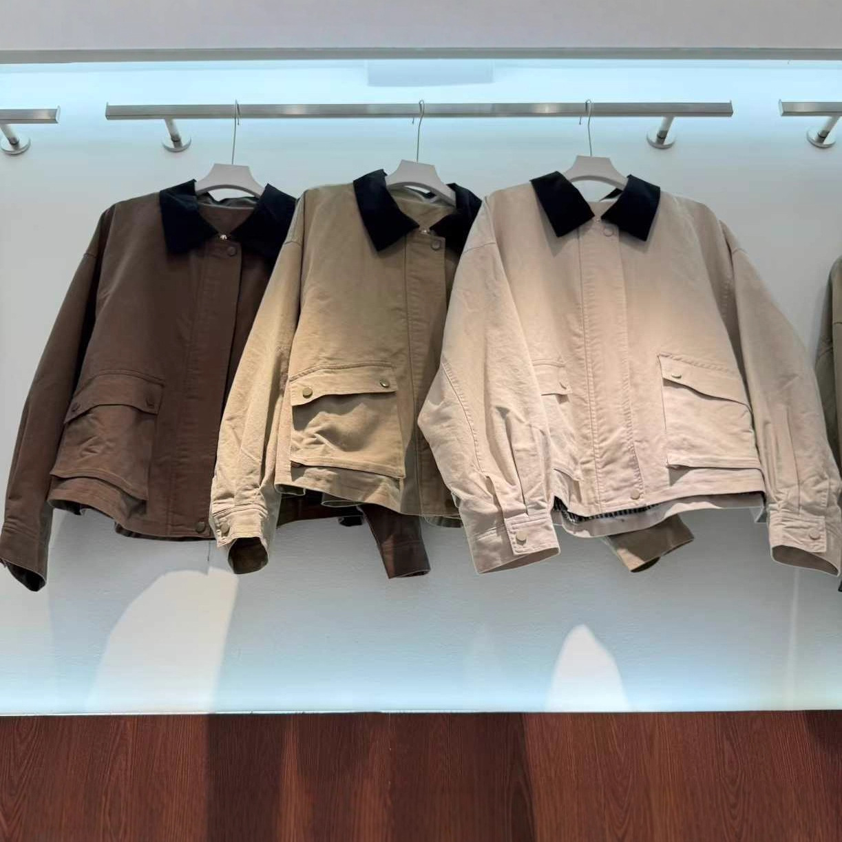 Lapel Jacket 2025 Autumn Style Western Style Motorcycle Jacket Top Women's Zipper Loose Casual Jacket Trendy