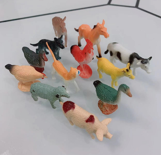 Home and animal models [12 models in a pack * about 6cm * single price]
