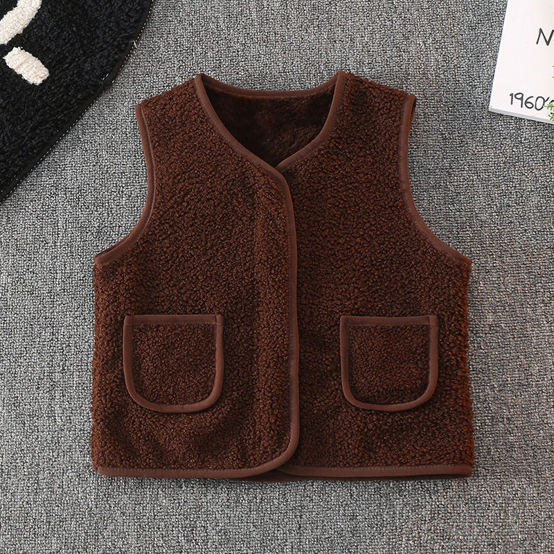 темно-коричневый