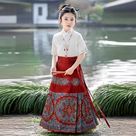 童汉服;马面裙;舞台/表演服