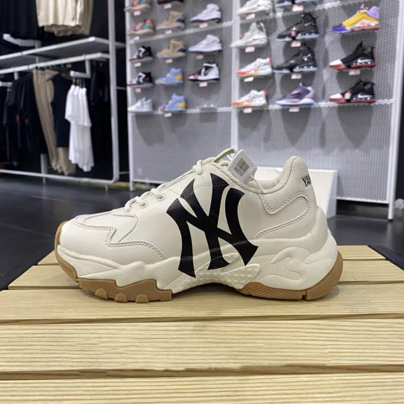 베이지(반 사이즈 너무 작음)