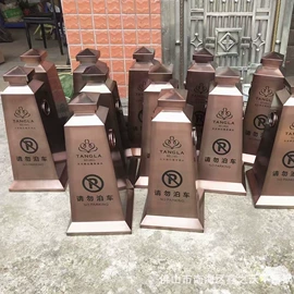 广告牌;环卫垃圾桶;其他环卫设施