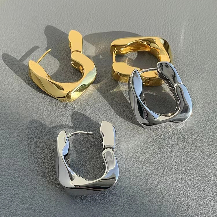 394b5b6d3d1e6f5c396882ab04e643