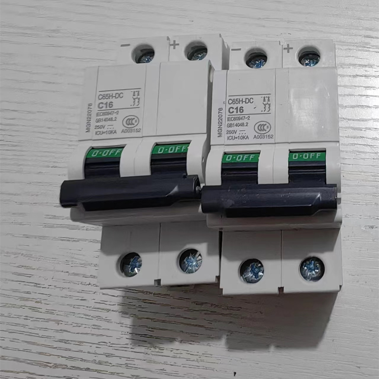 小型直流断路器C120H-DC/4P直流空开C80A C100A C125A质保1年