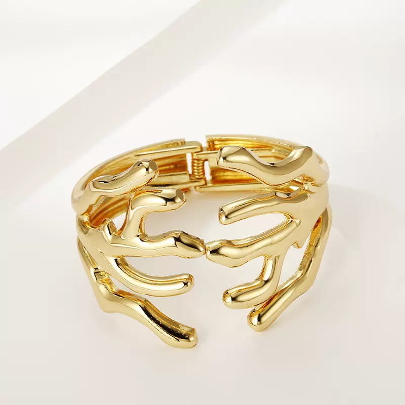 欧美手镯女批发大金时尚个性夸张高级感树枝电镀金色源头厂家饰品