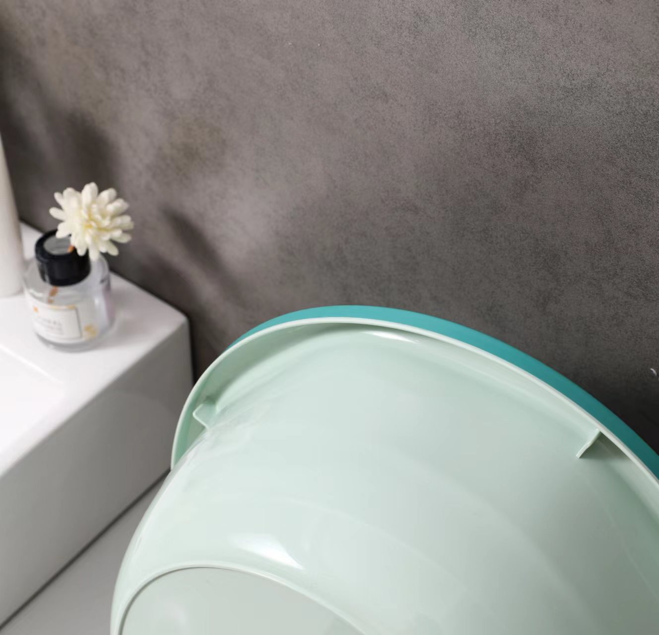 0135实色棒棒糖脸盆