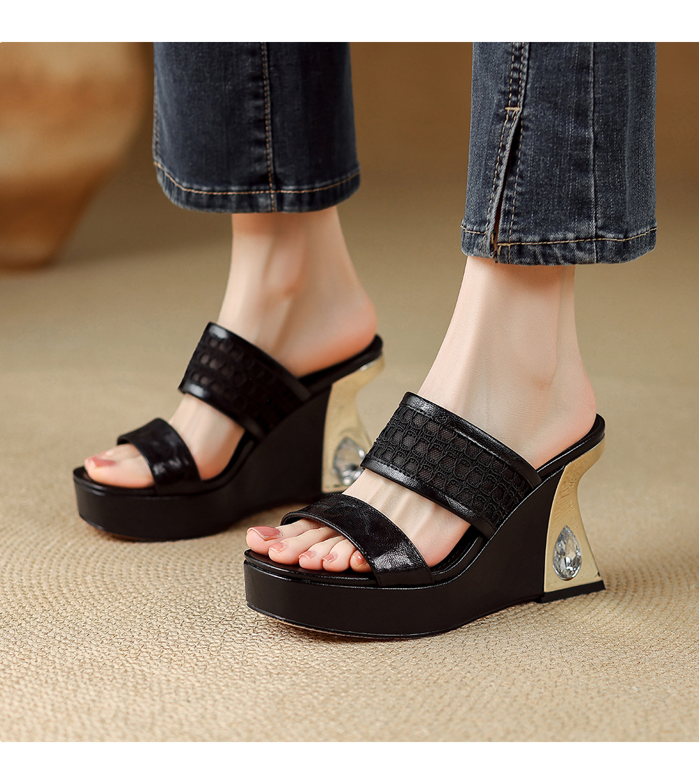 Sandal cao gót nữ đế xuồng mũi vuông đính đá quai ngang — màu đen, màu trắng ngà chi tiết 5