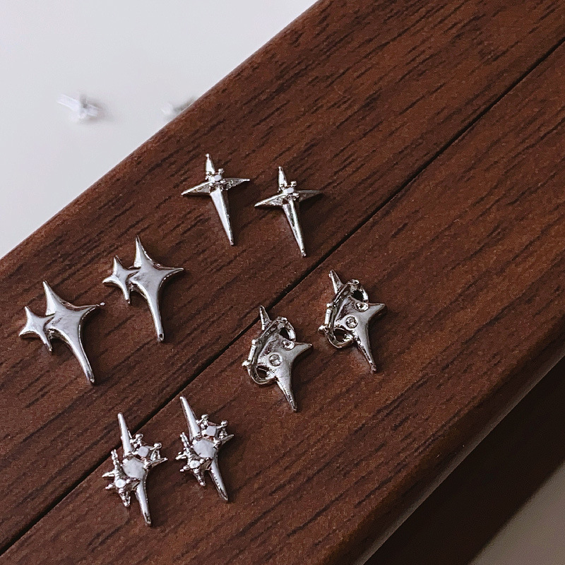 Nail Art Jewelry Niche Star Diamond Four-Pointed Star Retro Sweet Cool Sexy Style Three-Dimensional Nail Decoration