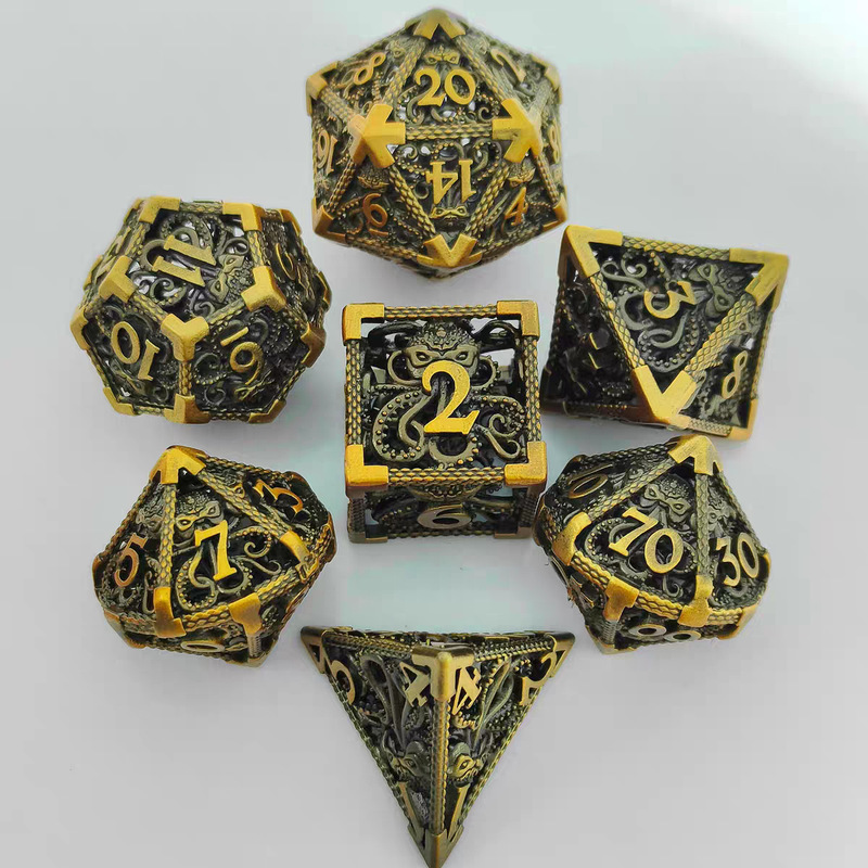 Factory direct cross-border metal hollow dice suit DND dungeons and dragons polyhedron table game running group dice 7