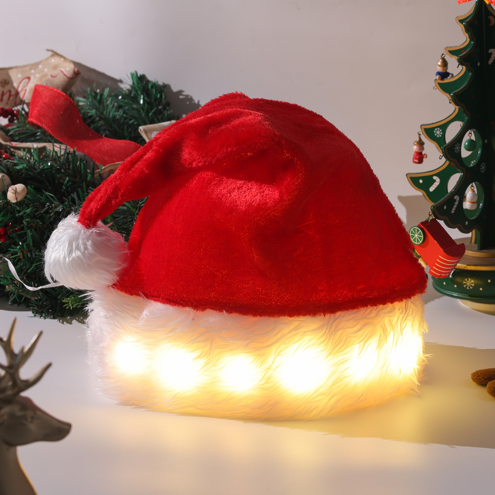 2022 transfronterizo NUEVO AMBIENTE DE Navidad decoración luminosa felpa Navidad rojo sombrero inferior sombrero luminoso