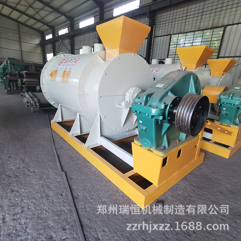 大型有机肥设备 动物粪便发酵机 掺混污泥制粒机