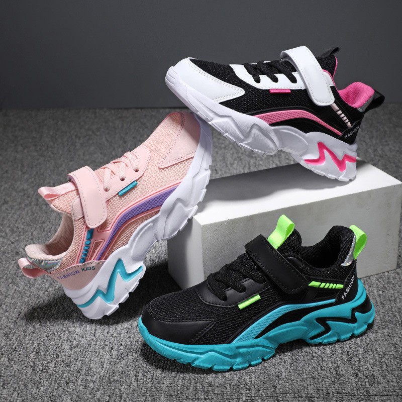 Zapatos infantiles, zapatos deportivos para niños, niños, niños, niños, verano, nuevos zapatos de correr transpirables de malla, zapatos de malla de verano en niños medianos y grandes