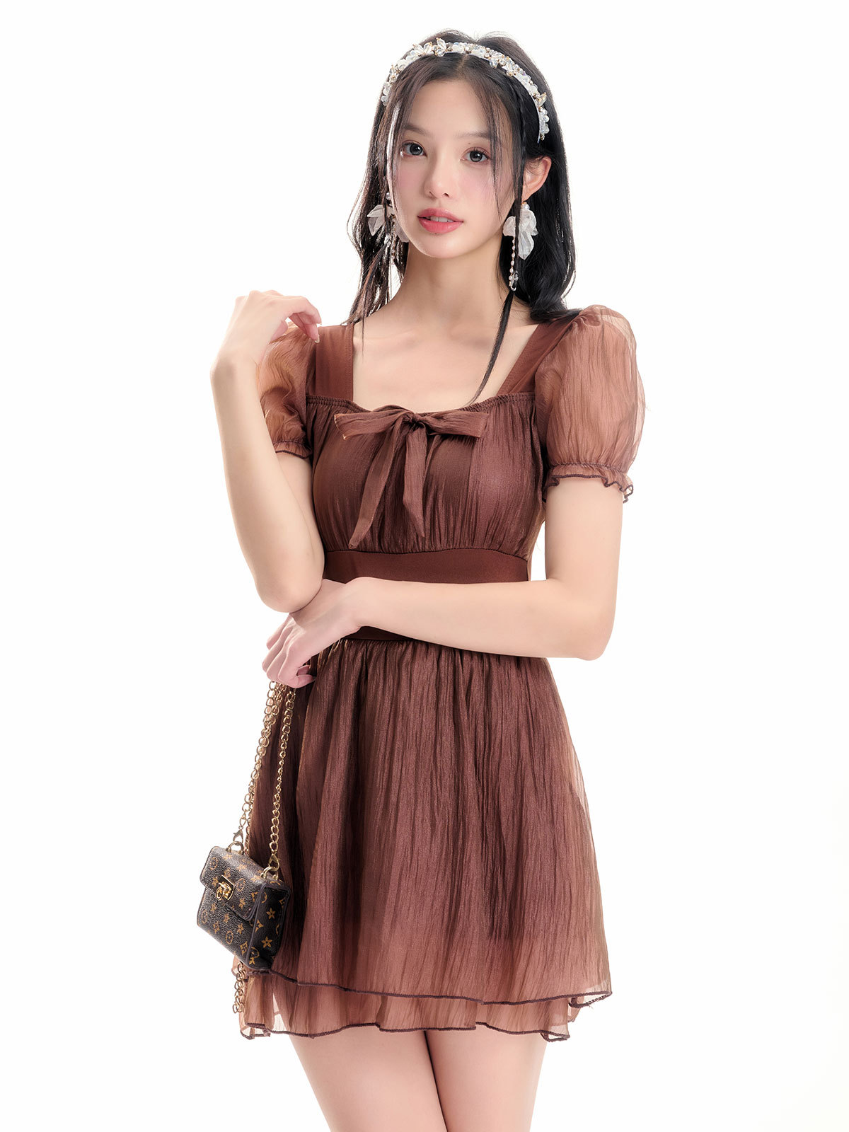 Trajes de baño para mujeres verano 2024 nuevas chicas ligeramente gordas cubren la piel delgada trajes de baño unidos red vestido de viento rojo trajes de baño de vacaciones