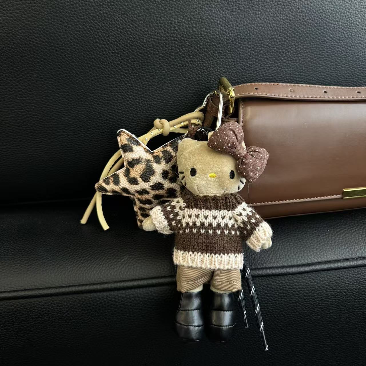 新品可爱いロングレギンスキティぬいぐるみスカートきせかえ人形ドレスins风人形饰りリュックサックキーホルダー