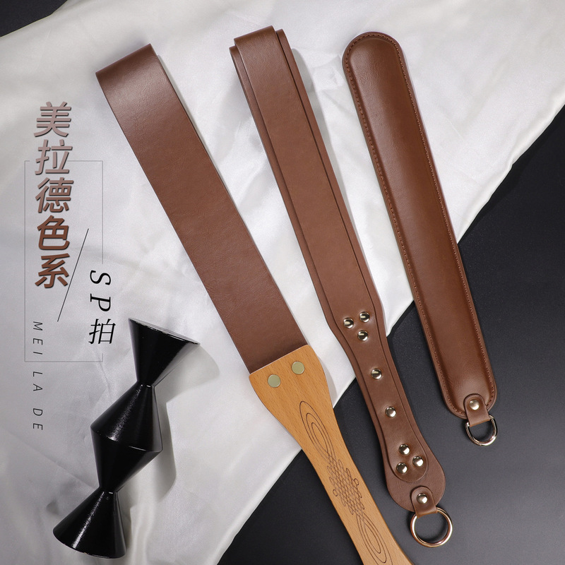 High-End Sm Sex Props Wooden Handle Sp Racket Whipping Leather Racket Alternative Adult Products Four-Layer Racket Drop Shipping High-End Sm Sex Props Wooden Handle Sp Racket Whipping Leather Racket Alternative Adult Products Four-Layer Racket Drop Shipping