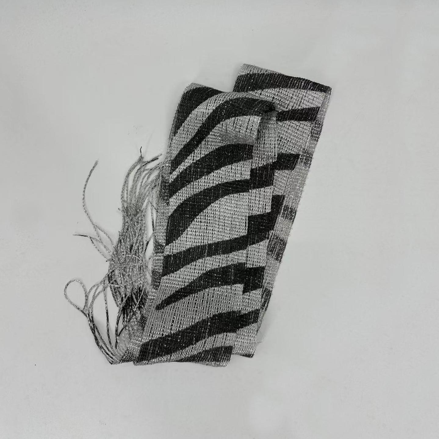 실버 얼룩말 프린트