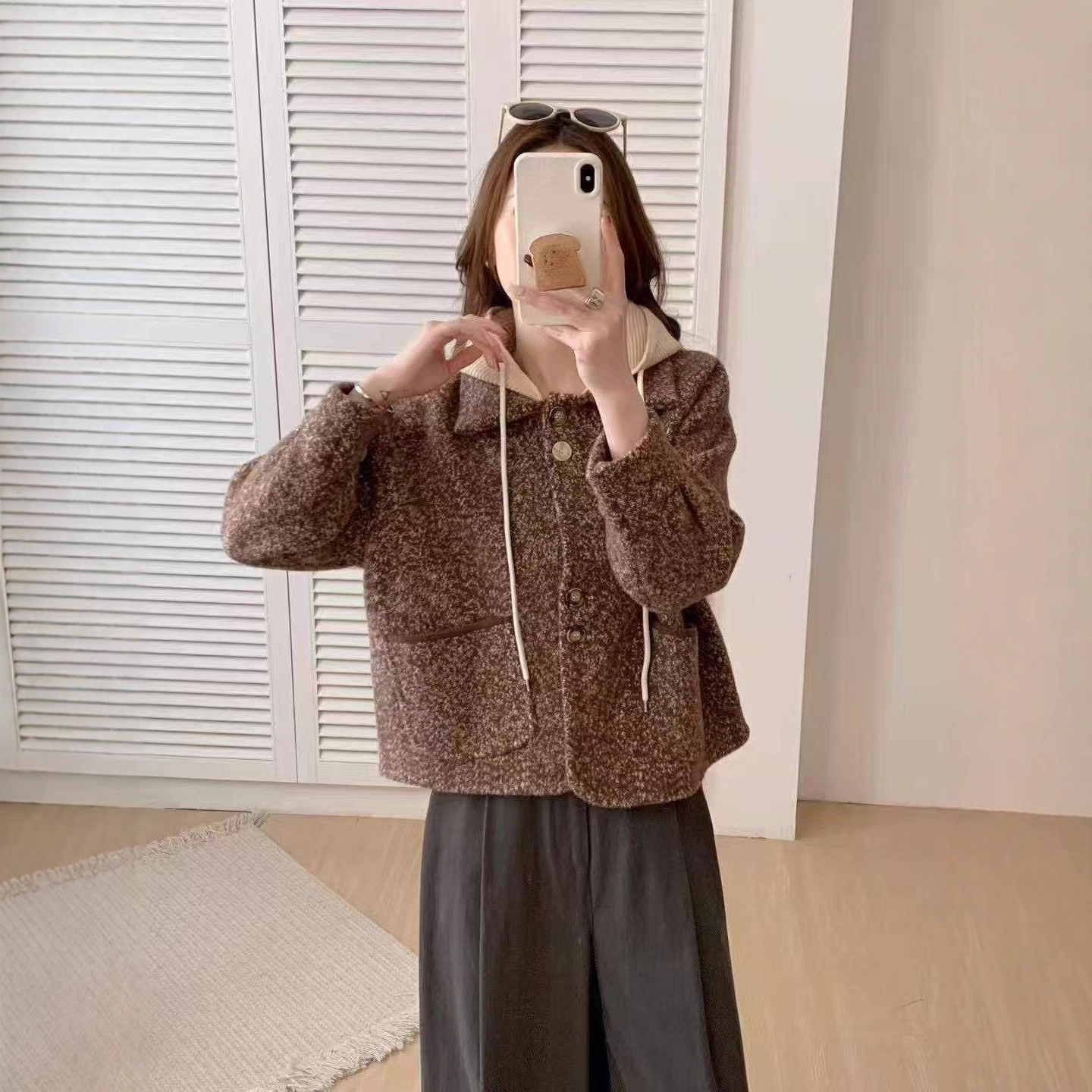 Hooded Chanel-Style Jacket for Women, 2026 Autumn New Loose Retro Design Niche Style Top