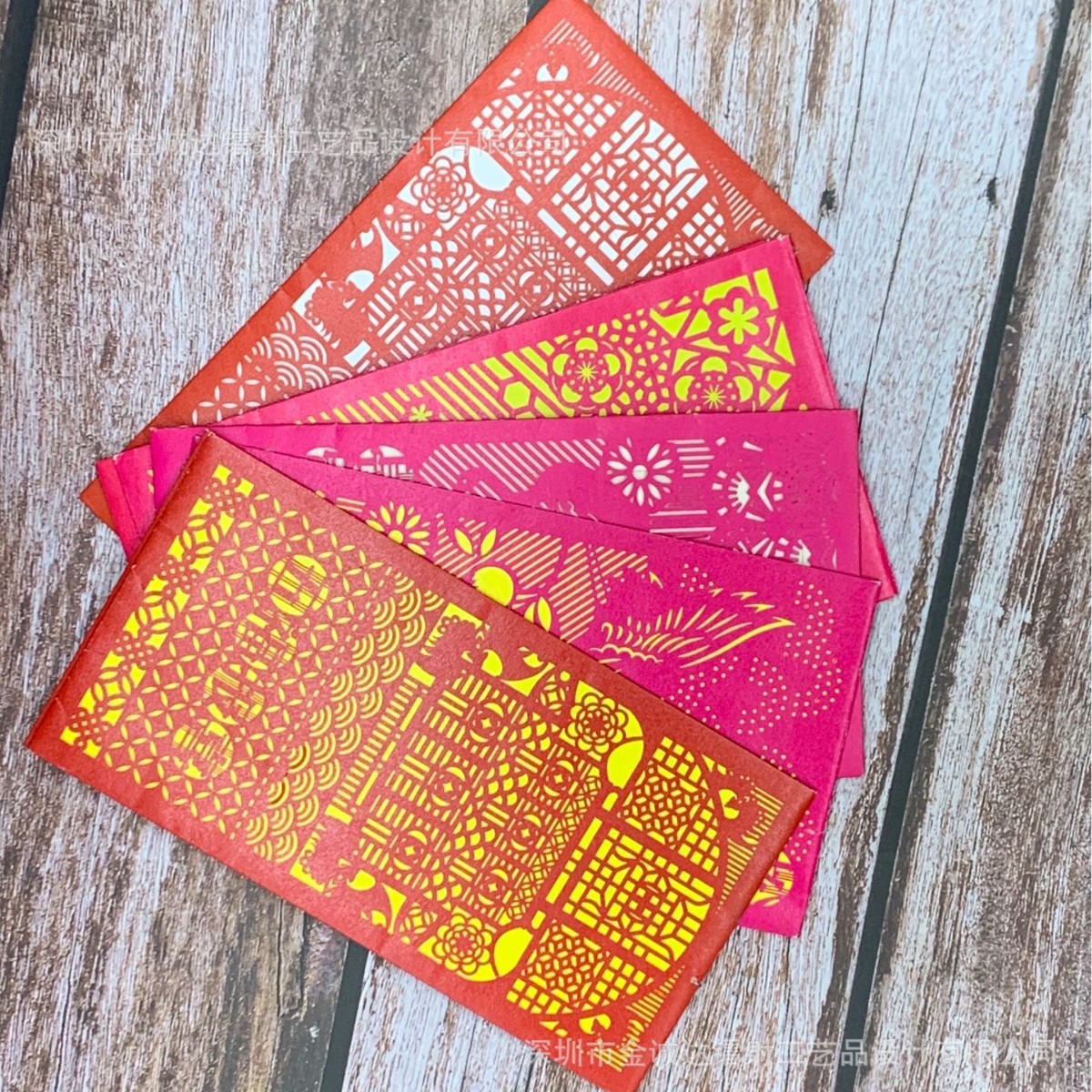 深圳利事封红包 激光加工 包装盒镂空打孔 卡片镭射切割 窗花图案