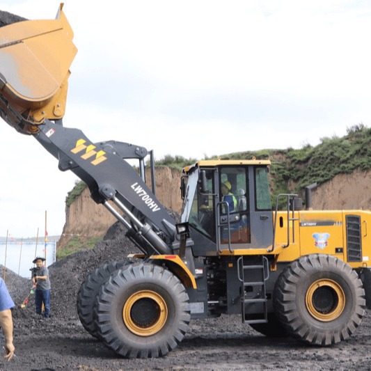 LW700KN 7吨装载重量4.2立方斗轮装载机