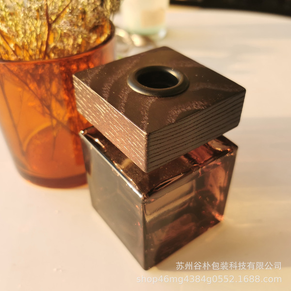 Square aromatherapy